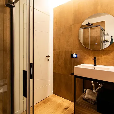 Gaia * كوارتو سانتيلينا